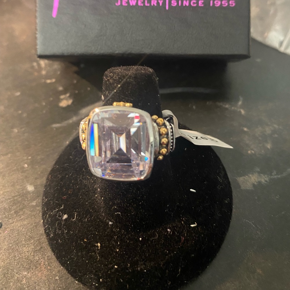 Harry Bellini creation ring